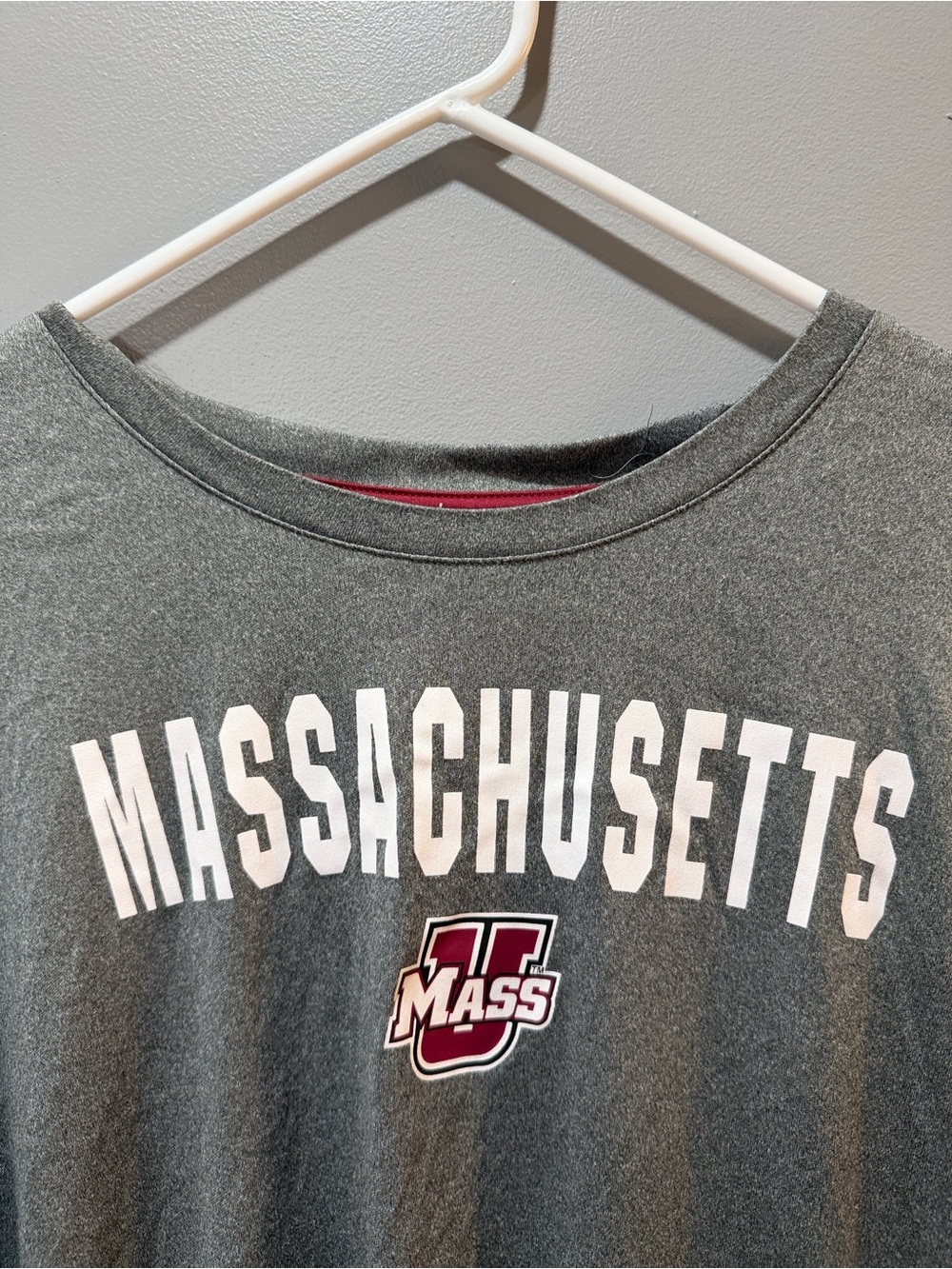 Grey UMASS Amherst Graphic Athletic Tee with Maroon UMass Logo